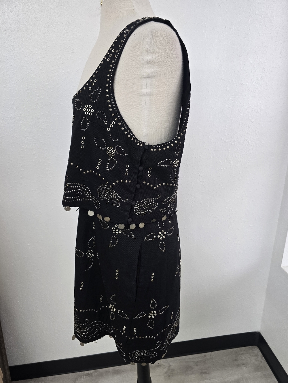 FREE PEOPLE Seven Wishes Black Cotton Pewter Riveted Mini Dress NWOT Womens Sz L - Picture 7 of 11